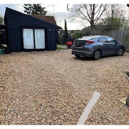 Two Storey Annex Cottenham ภายนอก รูปภาพ